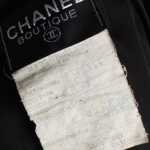CHANEL Dresses - Important Vintage Chanel Boutique Dress CHANEL Dresses - Important Vintage Chanel Boutique Dress